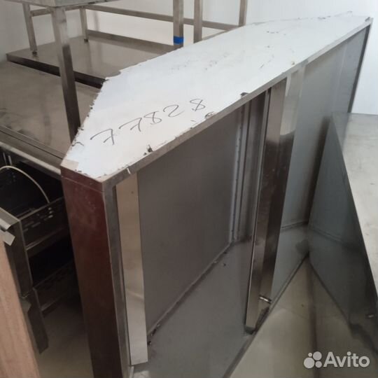 Зонт вытяжной (центральный) 1800х1200