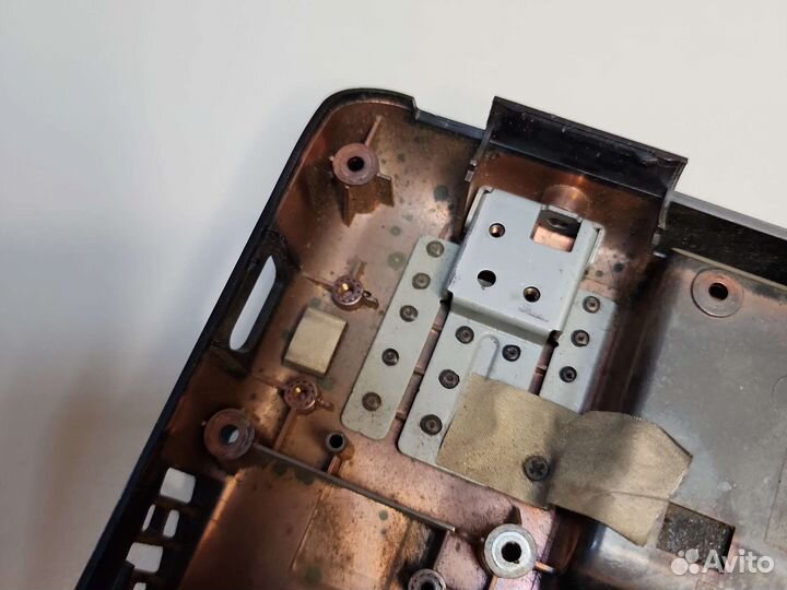 Поддон ноутбука toshiba l350d