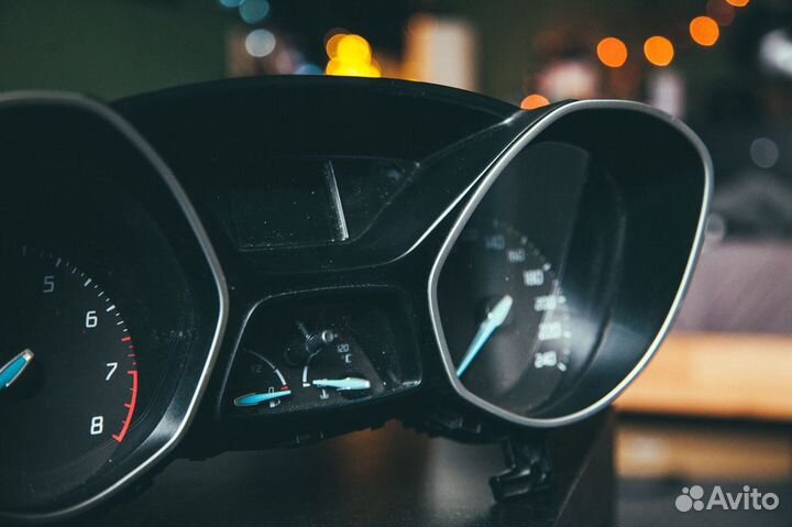 Приборная панель Ford Focus 3