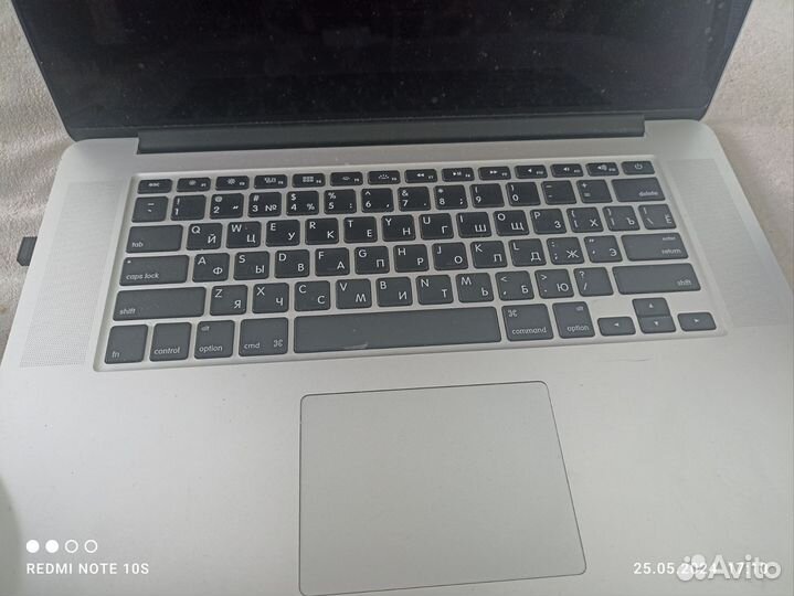 Apple MacBook Air (retina, 15-inch, mid 2014)