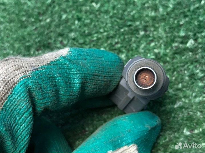 Форсунка Ford Focus 1 2.0 zetec