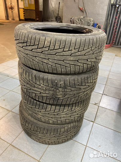 Nokian Tyres Hakkapeliitta R 235/55 R17