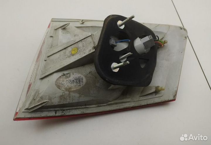 Фонарь задний левый Ford Kuga