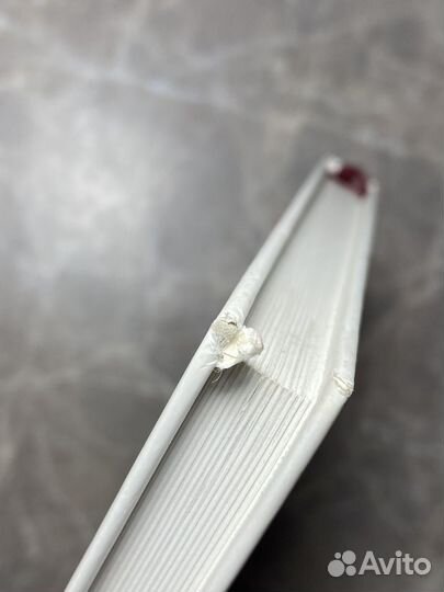 Книга (есть дефект)