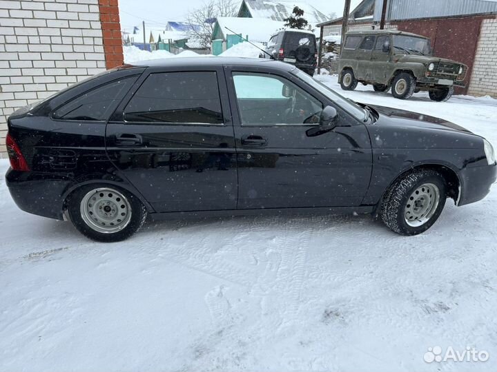 LADA Priora 1.6 МТ, 2011, 200 000 км