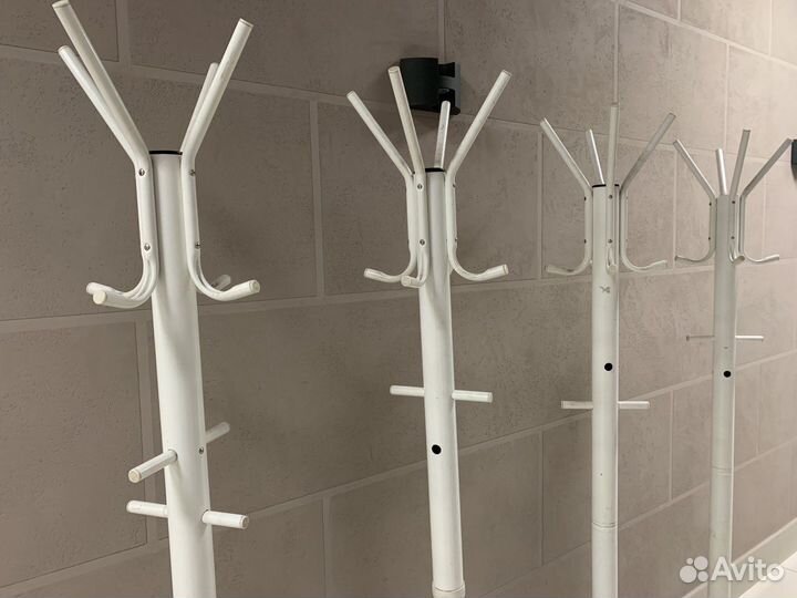 Вешалка напольная б/у