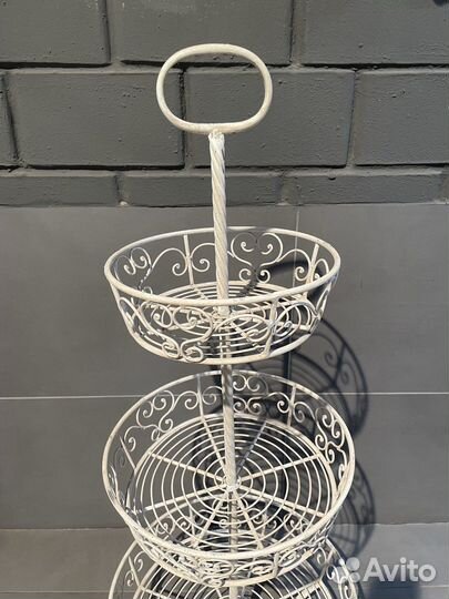 Подставка, 3 уровня. 