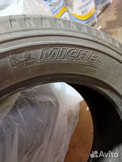 Michelin Latitude Cross 235/60 R18 107H