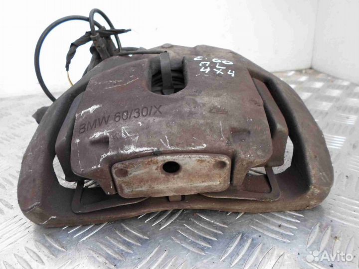 Суппорт передний левый BMW 5-Series E60