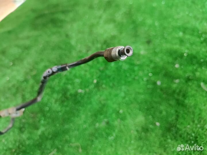 Трубка тормозная задняя левая Toyota Auris E150