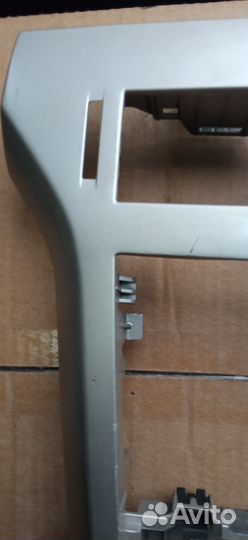 331985437 рамка магнитолы Опель Астра Н