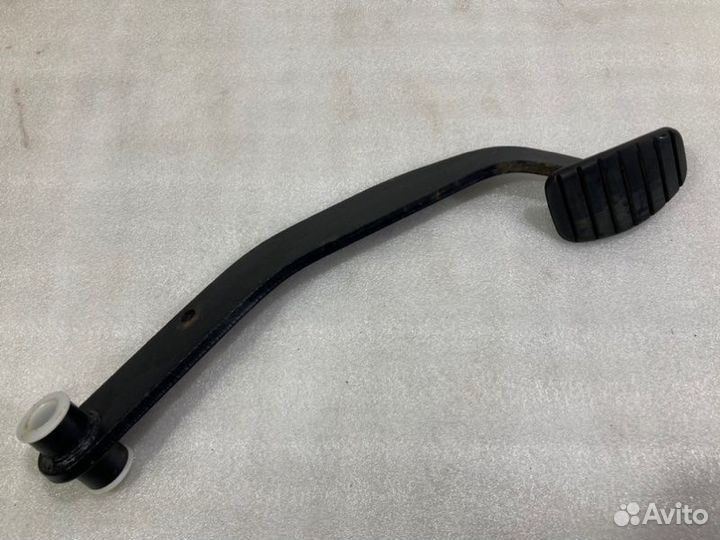 Педаль тормоза Renault Duster универсал K9K 884