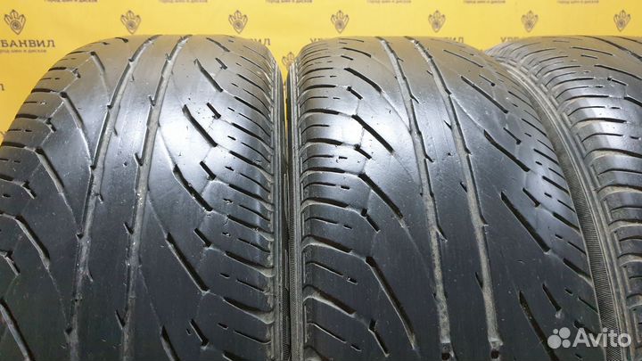 Dunlop SP Sport 300 205/60 R16 92H
