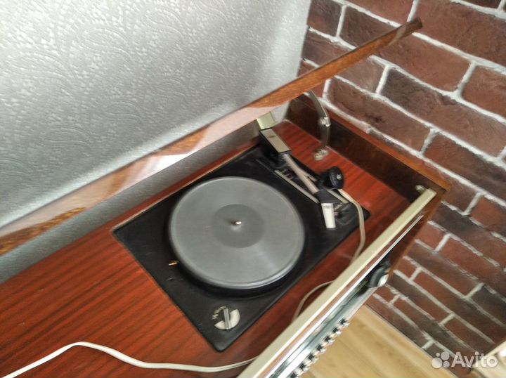 Радиола урал 112