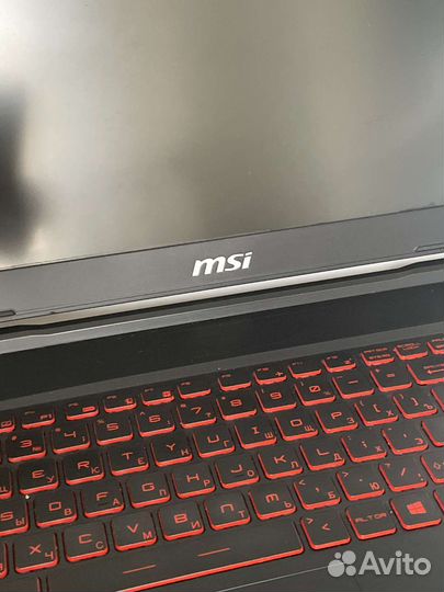 Ноутбук MSI GL63 8RD