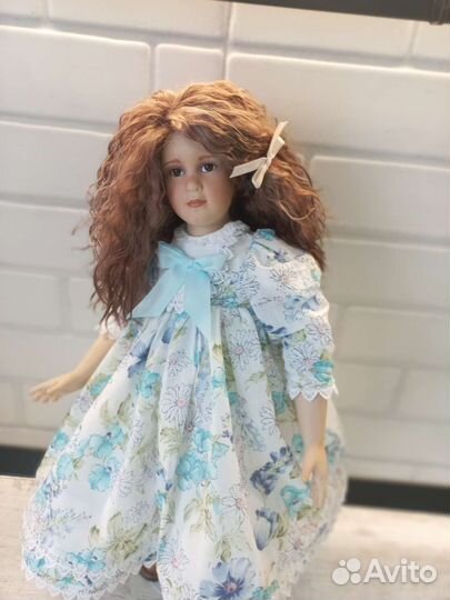Куклы фарфоровые коллекционные