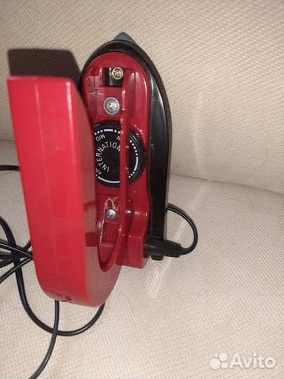 Миниатюрный утюг