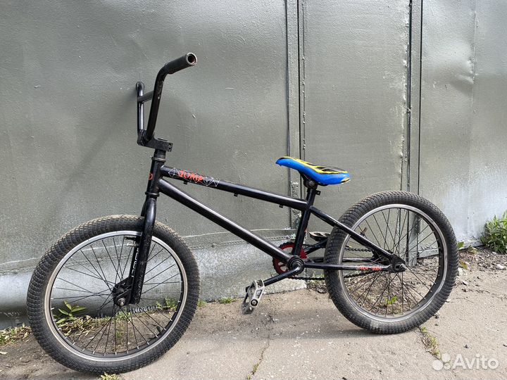 Трюковой велосипед bmx