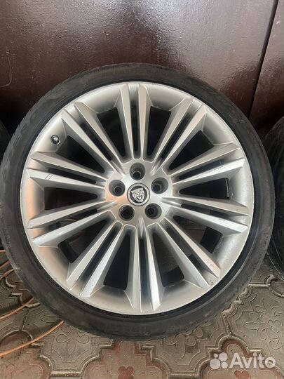 Колеса на Jaguar r20