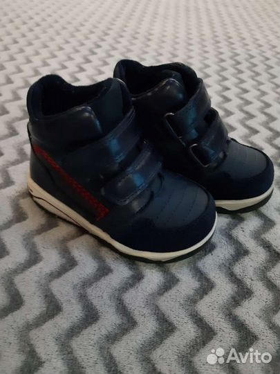 Ботинки р.21-22