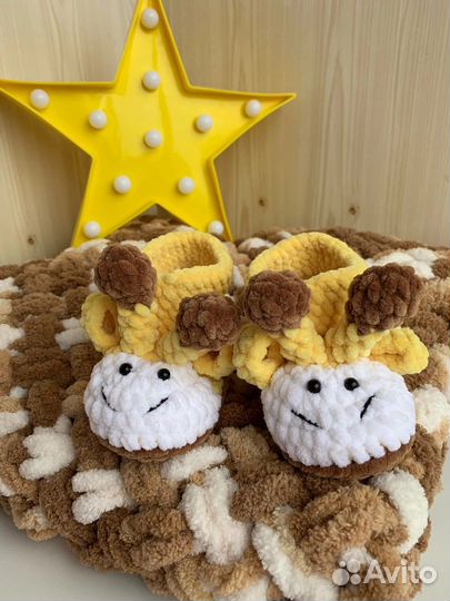 Плед вязаный из плюшевой пряжи