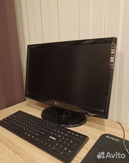 Монитор LG flatron 22 дюйма