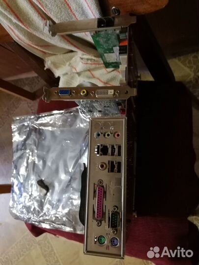 Материнка MSi Socket 478 с цпу Celeron и Video AGP