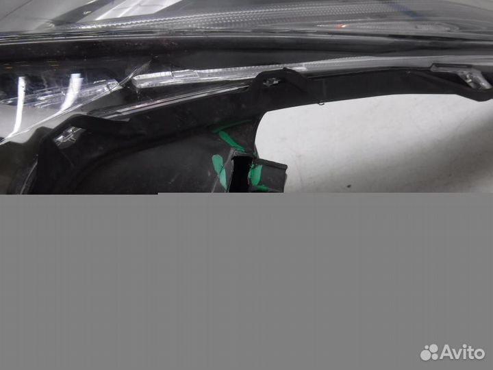 Фара левая Toyota Corolla