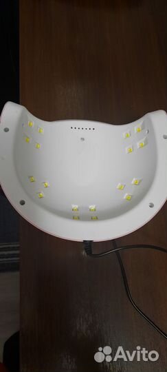 Лампа для маникюра