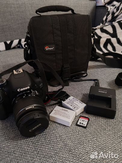 Зеркальный фотоаппарат canon 600d