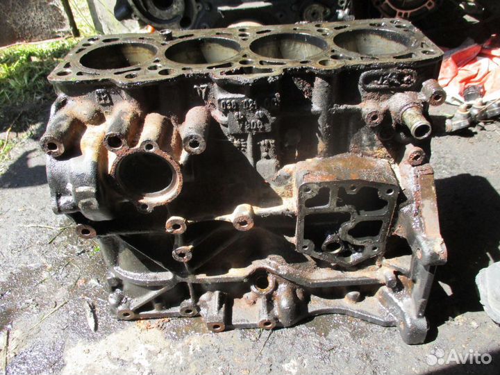 Блок двс VW Golf V 1.9 TDI 2004+