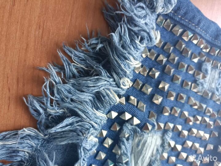 Женские джинсовые шорты