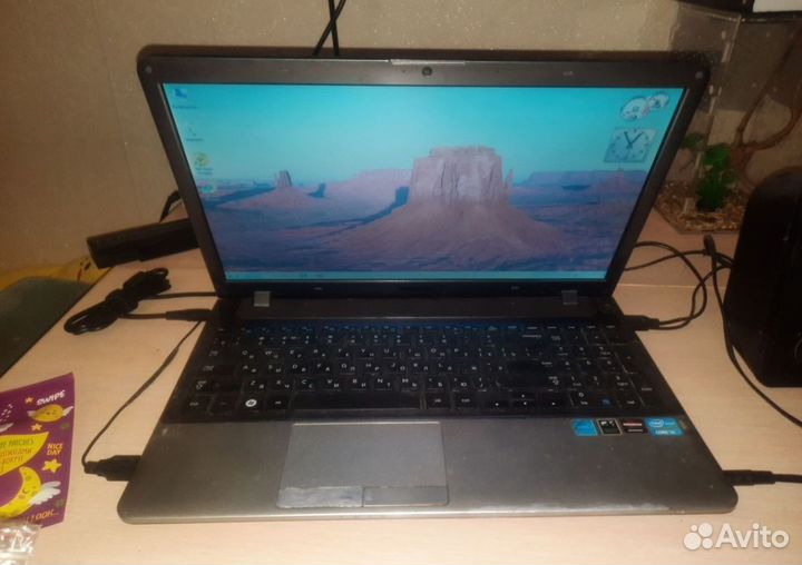 Ноутбук samsung