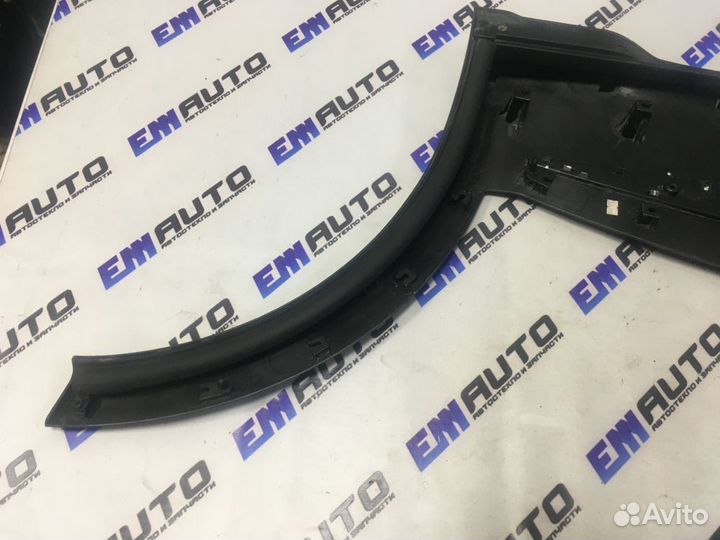 Молдинг двери задней правой Chery Tiggo 7 Pro