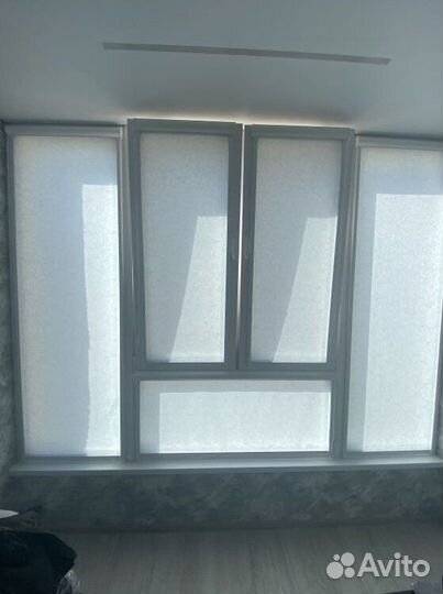 Рулонные шторы блэкаут в коробе X6637