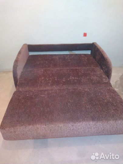 Ремонт перетяжка мягкой мебели. любой сложности