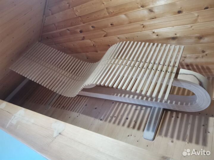 Анатомический шезлонг