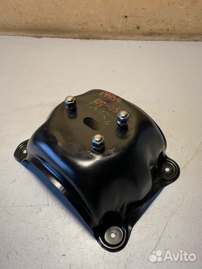 Крепление запасного колеса Toyota Rav4 2 1azfe