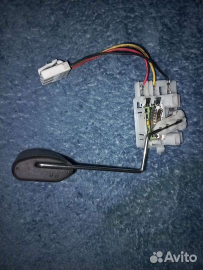 Датчик уровня топлива хундай акцент