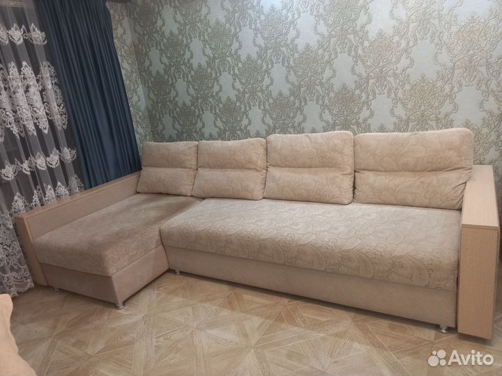 Угловой диван