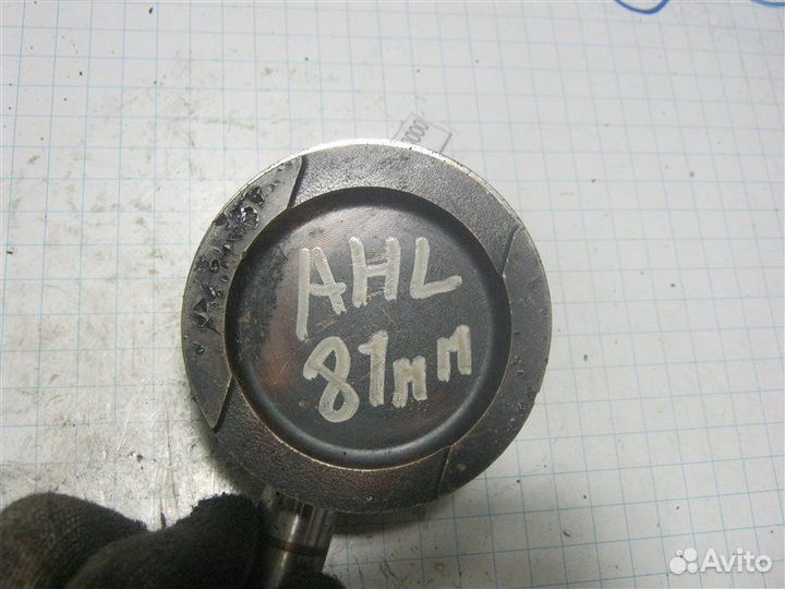 Поршень Volkswagen Golf Iv/Bora (1997-2005) V286C