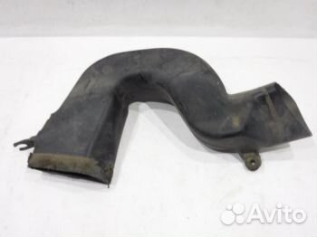 Воздухозаборник двигателя