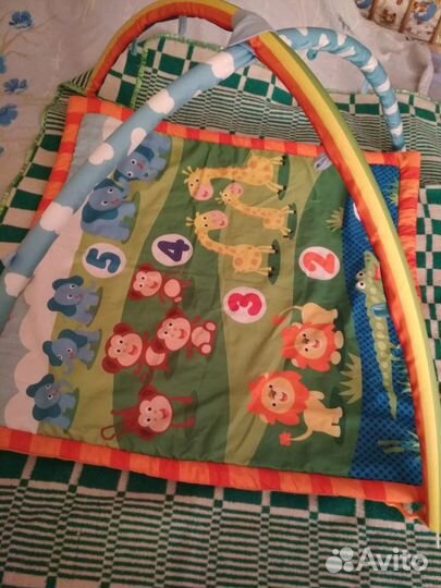 Развивающий коврик