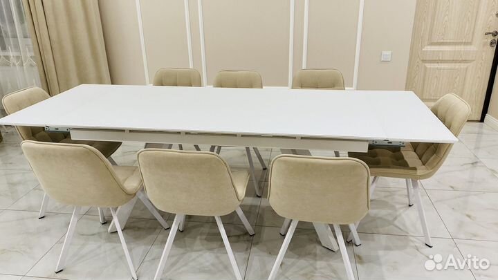 Стол и стулья комплект