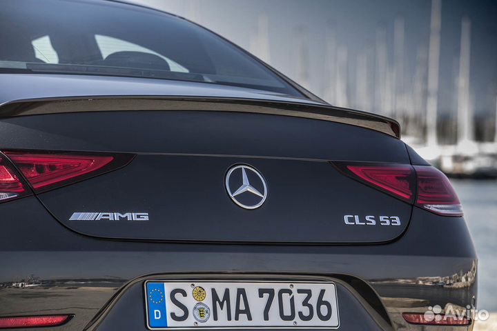 Спойлер для Mercedes CLS 257 черный глянец