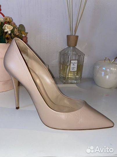 Туфли Casadei 39