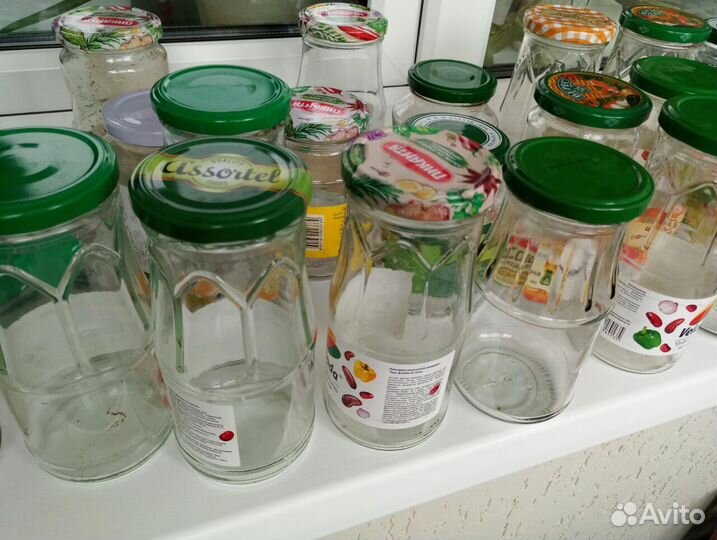 Банки стеклянные 0.5л узкое горлышко, 3л б/у