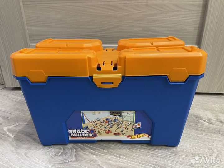 Трек Hot Wheels Track Builder FLK89 Stunt Box