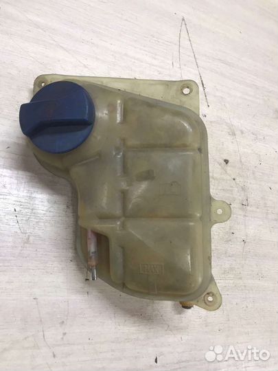 Расширительный бачок volkswagen passat b5