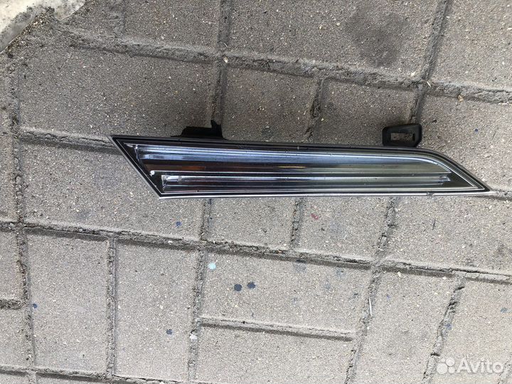 Отражатель правый Murano Z51